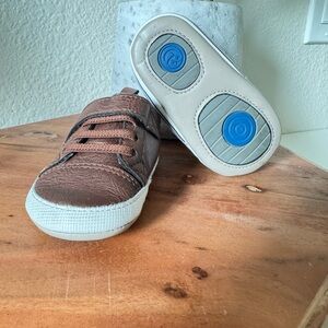 Stride Rite Brown and White Baby Walker Shoes with Suede Texture